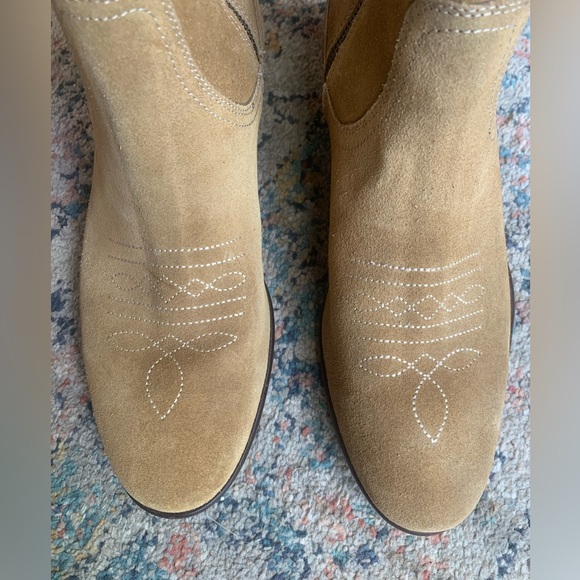 Hudson London Winston
Suede Boots - Picture 2 of 7